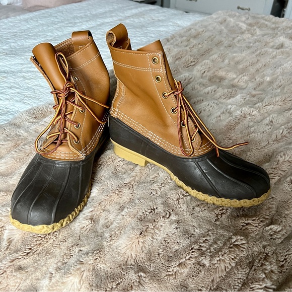 L.L. Bean Boots (Bean Boots 8 inch) - Picture 2 of 5